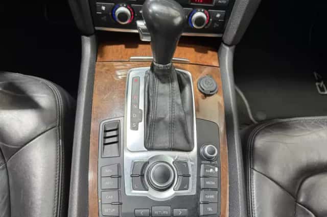 Audi Q7 (2007) thumbnail 13