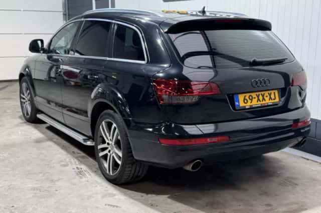Audi Q7 (2007) thumbnail 6