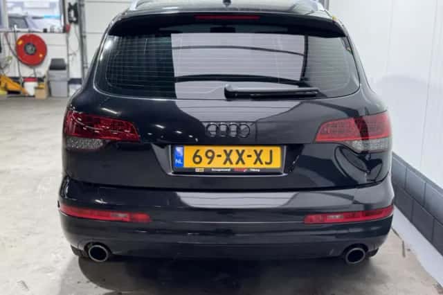 Audi Q7 (2007) thumbnail 8