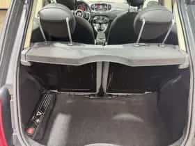 Fiat 500 (2016) thumbnail 9