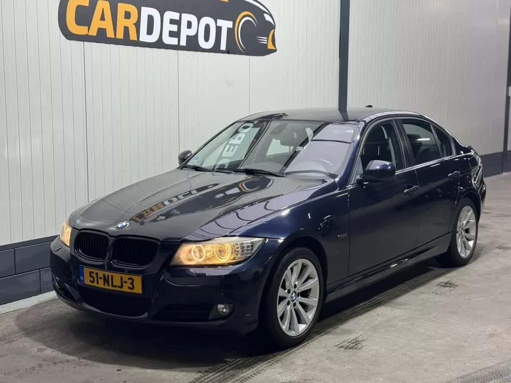BMW 3-Serie (2010) — foto 1