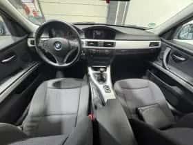 BMW 3-Serie (2010) thumbnail 11