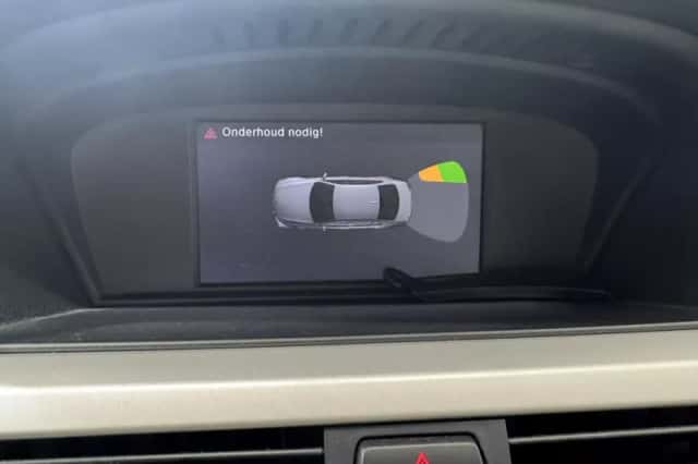 BMW 3-Serie (2010) thumbnail 15