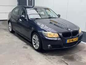 BMW 3-Serie (2010) thumbnail 3