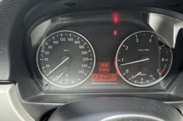BMW 3-Serie (2010) thumbnail 22