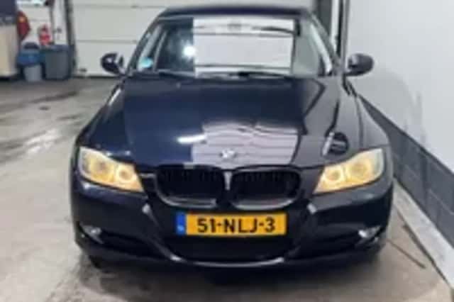 BMW 3-Serie (2010) thumbnail 30