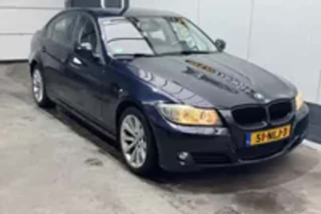 BMW 3-Serie (2010) thumbnail 31