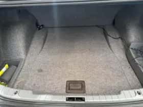 BMW 3-Serie (2010) thumbnail 9