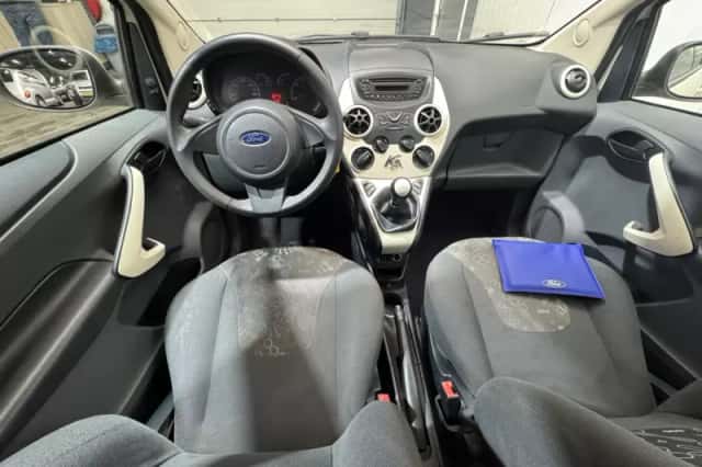 Ford Ka (2010) thumbnail 11