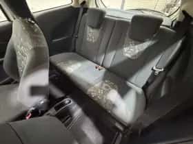 Ford Ka (2010) thumbnail 16