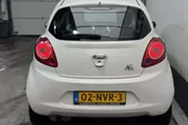 Ford Ka (2010) thumbnail 27
