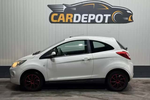 Ford Ka (2010) thumbnail 8