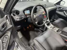 Ford S-Max (2007) thumbnail 11