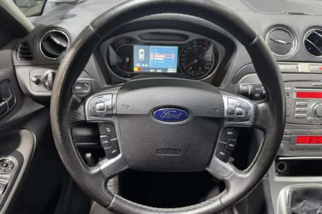 Ford S-Max (2007) thumbnail 14