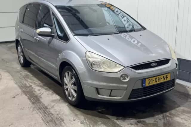 Ford S-Max (2007) thumbnail 3