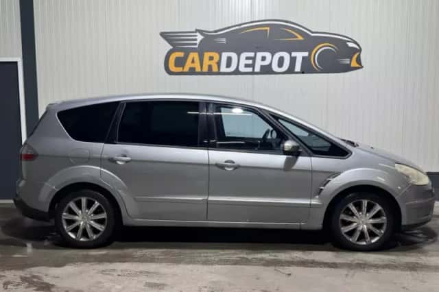 Ford S-Max (2007) thumbnail 4