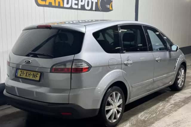 Ford S-Max (2007) thumbnail 5