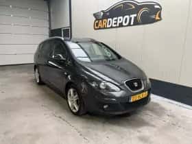SEAT Altea XL (2010) thumbnail 2
