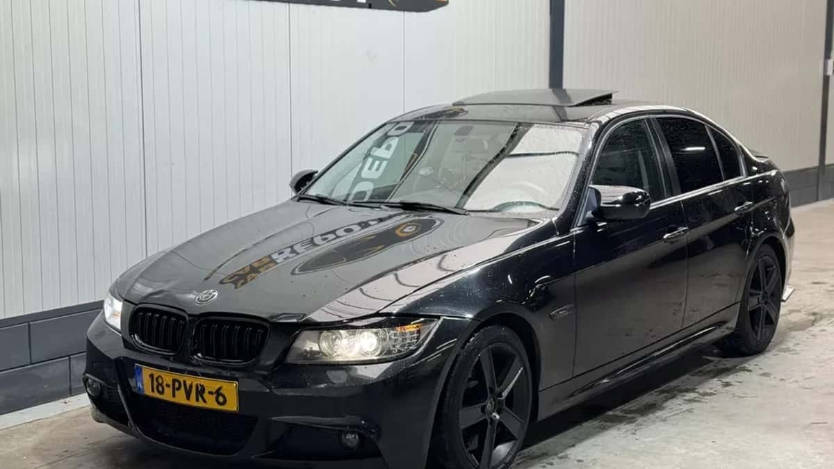 BMW 3-Serie (2011) — foto 1