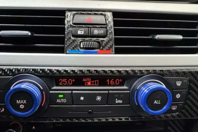 BMW 3-Serie (2011) thumbnail 18