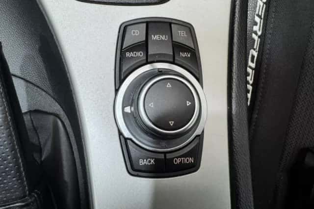 BMW 3-Serie (2011) thumbnail 22