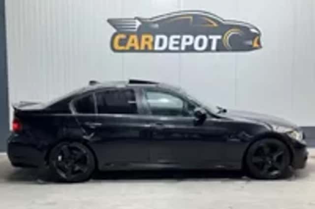 BMW 3-Serie (2011) thumbnail 32