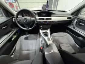 BMW 3-Serie (2011) thumbnail 10