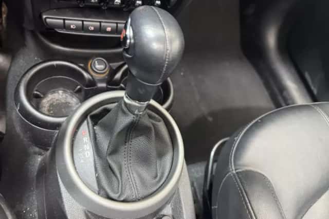 MINI Countryman (2011) thumbnail 12