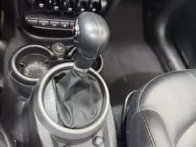 MINI Countryman (2011) thumbnail 12