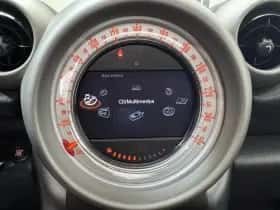 MINI Countryman (2011) thumbnail 13