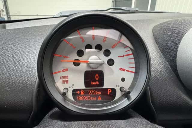 MINI Countryman (2011) thumbnail 14