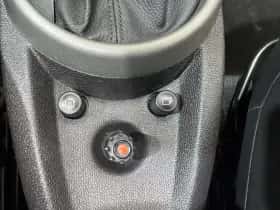 MINI Countryman (2011) thumbnail 18
