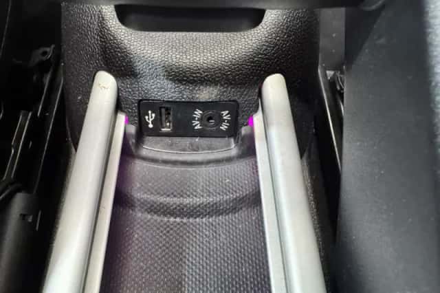 MINI Countryman (2011) thumbnail 19