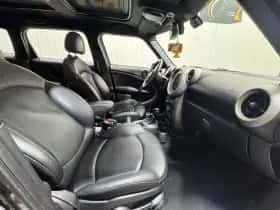 MINI Countryman (2011) thumbnail 22