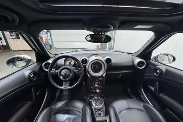 MINI Countryman (2011) thumbnail 10