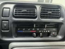 Suzuki Jimny (2000) thumbnail 14