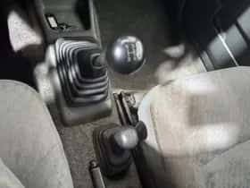 Suzuki Jimny (2000) thumbnail 16