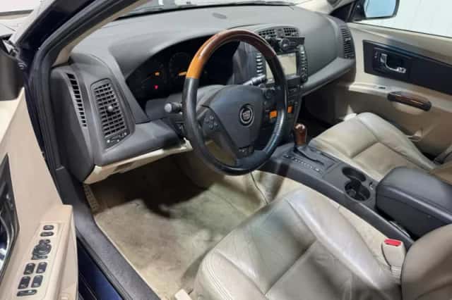 Cadillac CTS (2004) thumbnail 11