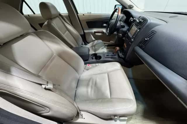 Cadillac CTS (2004) thumbnail 12