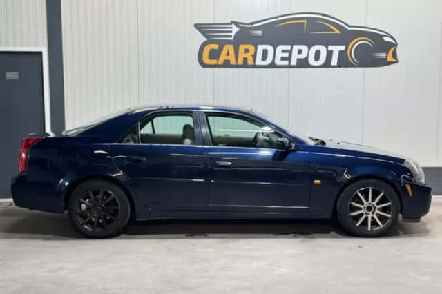 Cadillac CTS (2004) thumbnail 4