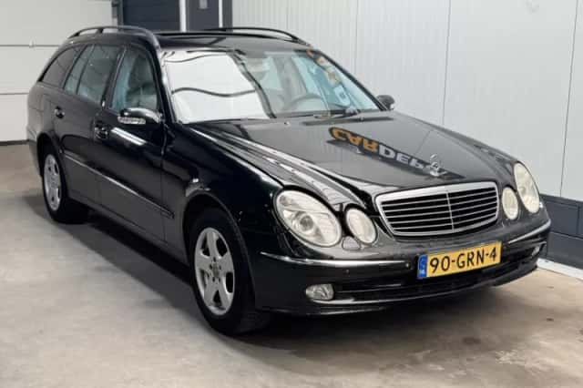 Mercedes-Benz E-Klasse (2003) thumbnail 3