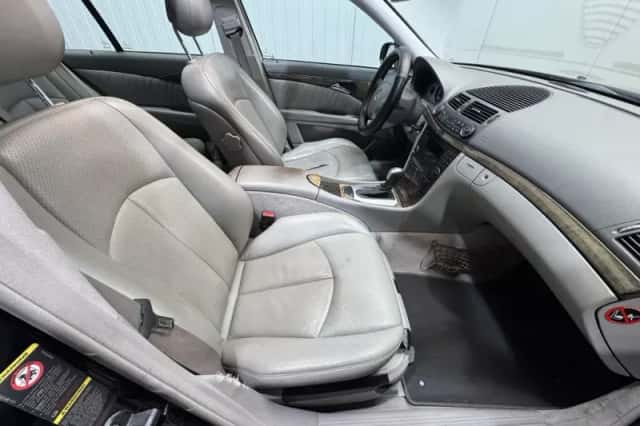 Mercedes-Benz E-Klasse (2003) thumbnail 25