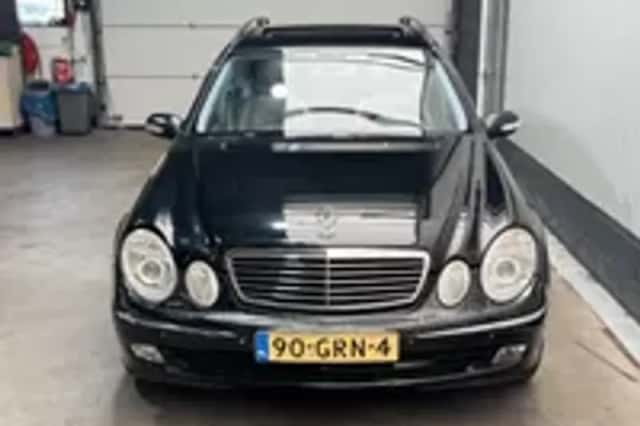 Mercedes-Benz E-Klasse (2003) thumbnail 28