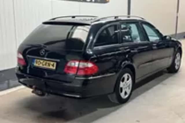 Mercedes-Benz E-Klasse (2003) thumbnail 31