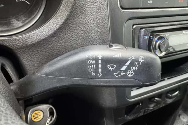 Volkswagen Polo (2009) thumbnail 19