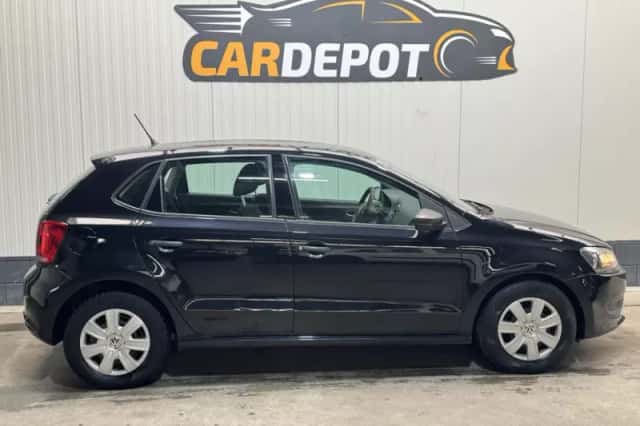 Volkswagen Polo (2009) thumbnail 4