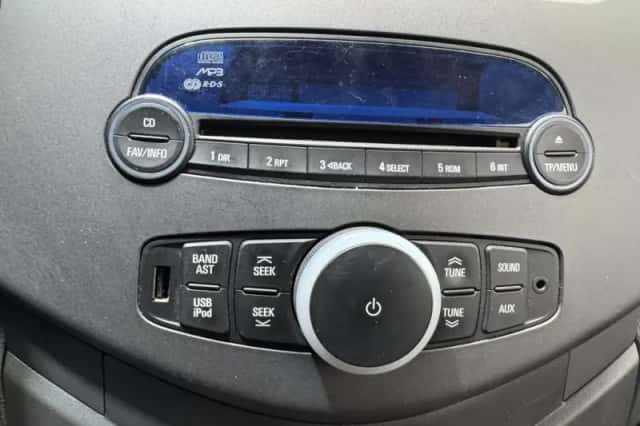 Chevrolet Spark (2012) thumbnail 15