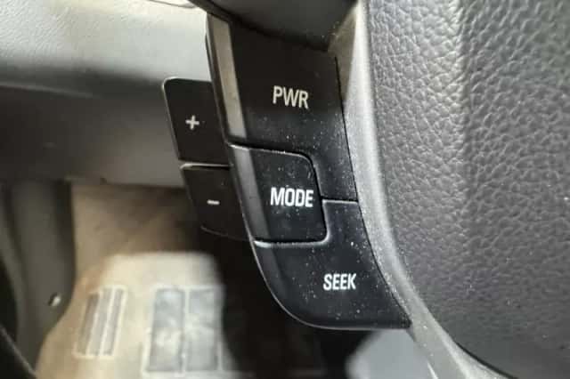 Chevrolet Spark (2012) thumbnail 18