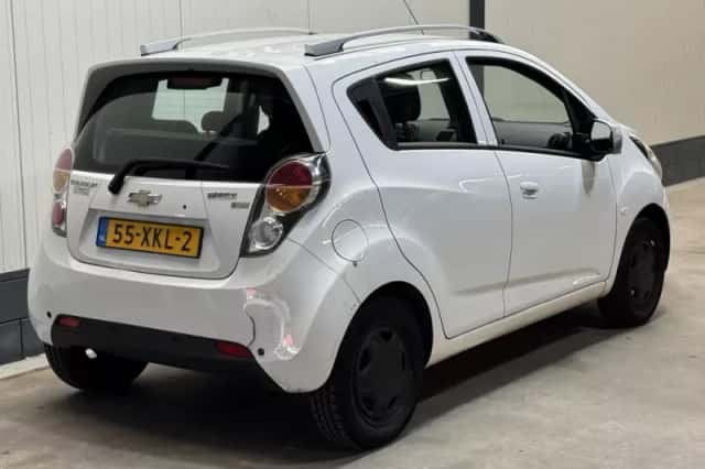 Chevrolet Spark (2012) thumbnail 5