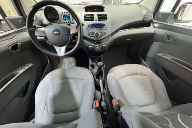 Chevrolet Spark (2012) thumbnail 10